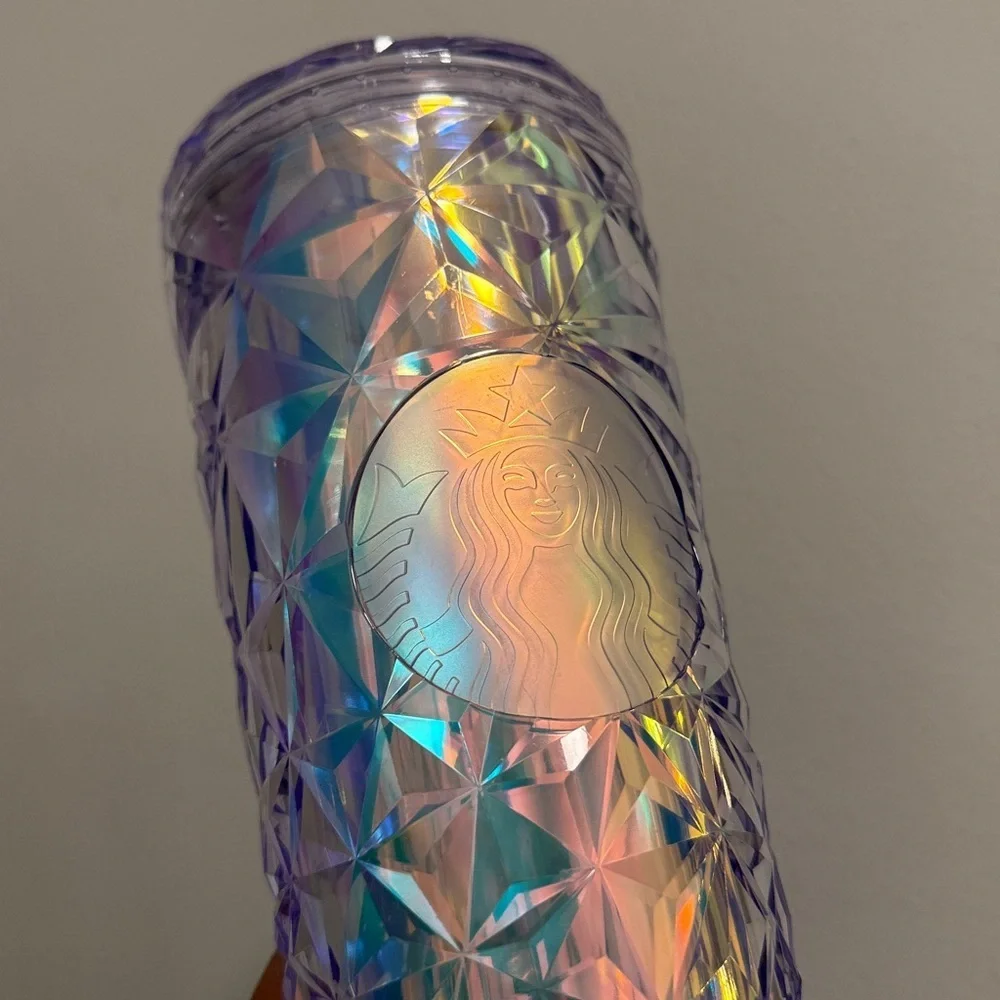 Starbucks Christmas Holiday 2023 White Diamond Prism Crystal Venti Tumbler 24oz
